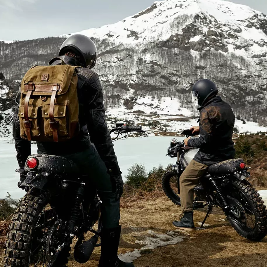 Motorcycle delivery in the UK or overseas